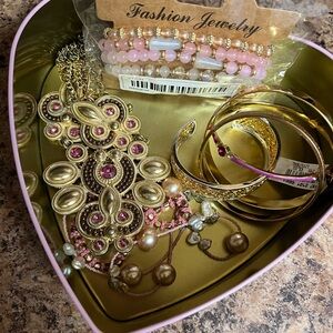 Gold and Pink Fashion Jewelry Set